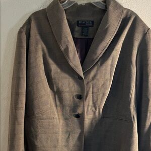 NWT Blacker Woman Taupe Blazer